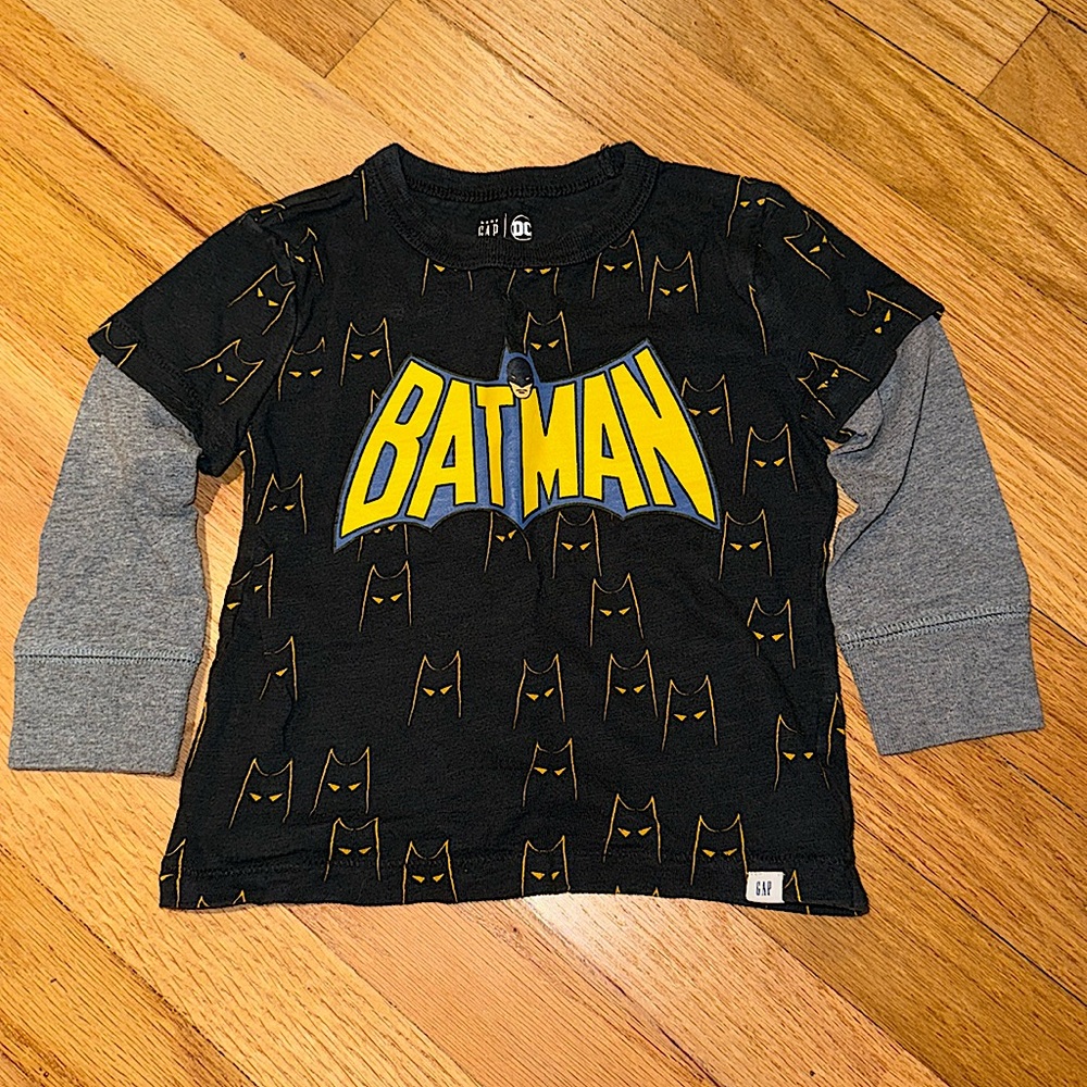 GAP toddler boy Batman faux long sleeve shirt, 12-18 months